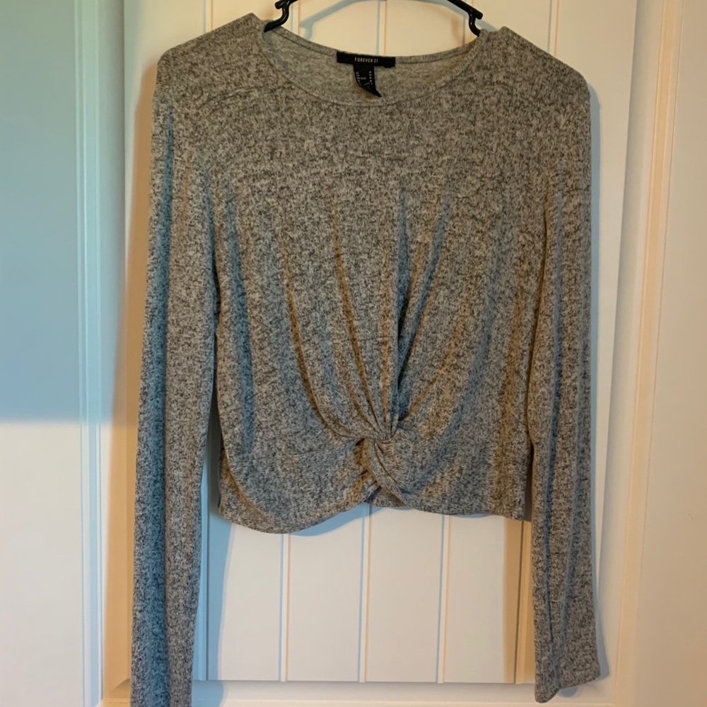 Long sleeve crop top